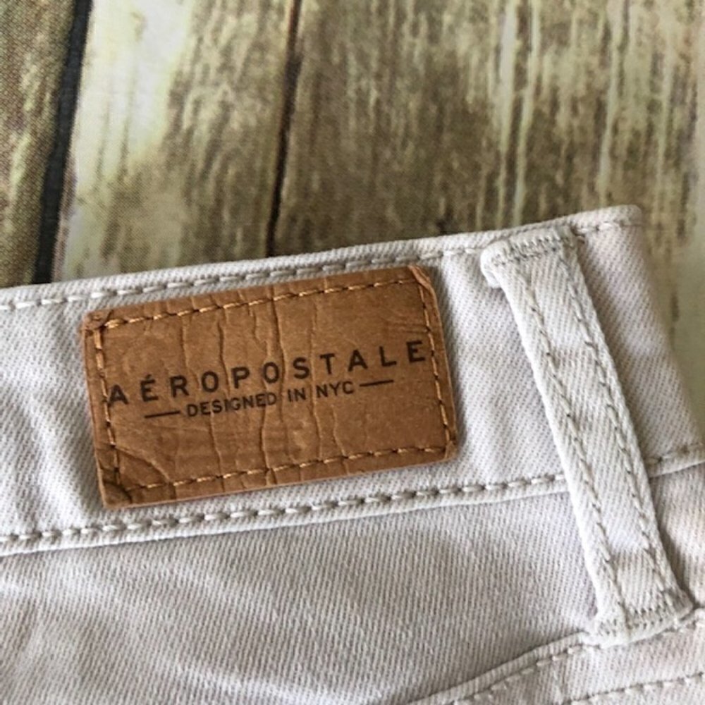 Aeropostale Beige High Waisted Shorty Jeans Shorts 6 - Picture 5 of 6